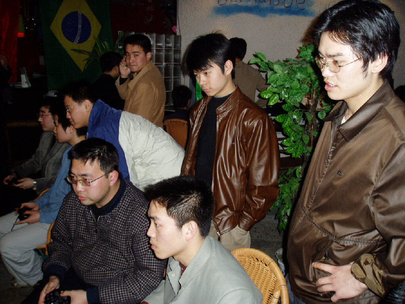 aleale VS ���ף������Ȼ�ǡ���