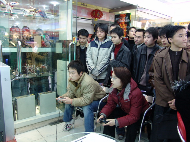 1/4����֮һ�������� VS ��ΰ