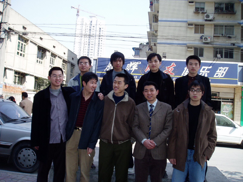 ��100�α�������ǰ��Ӱ�����BSһ�³ٵ��ļһ��ǣ�