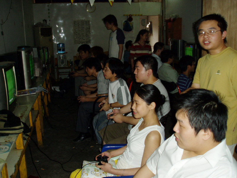 ����Ц����